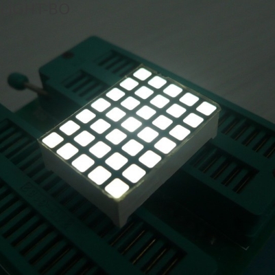Un bon prix. Affichage à LED Programmable blanc de rendement élevé d'affichage à LED de matrice de points 5x7 en ligne
