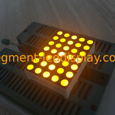 Un bon prix. Affichage LED à matrice DOT jaune super lumineux de 3 mm pour les panneaux de signalisation et les panneaux de message en ligne