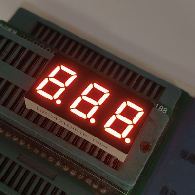 Un bon prix. Affichage à LED à 7 segments en rouge ultra-brillant personnalisé à cathode commune à trois chiffres en ligne
