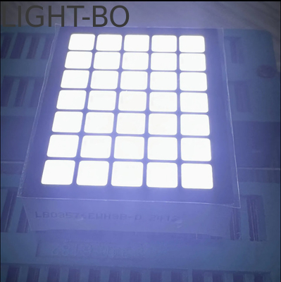Un bon prix. Affichage LED à matrice de points blancs 5x7 avec diamètre 3 mm en ligne