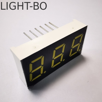 Un bon prix. 0.4 pouces Ultra Bright Red 7 Segment LED Affichage à trois chiffres Anode commune en ligne