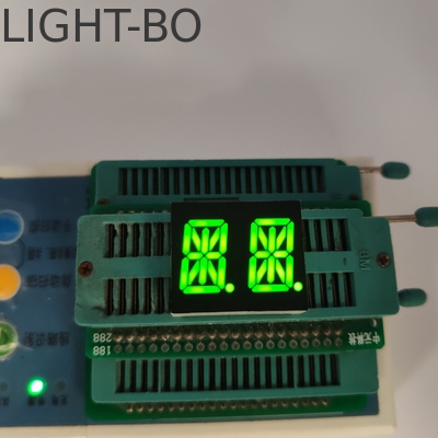 Affichage LED alphanumérique à 2 chiffres 13,8 mm 14 segments