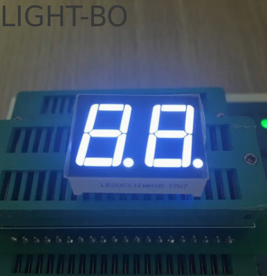 Un bon prix. Affichage LED à 7 segments à deux chiffres de 0,56