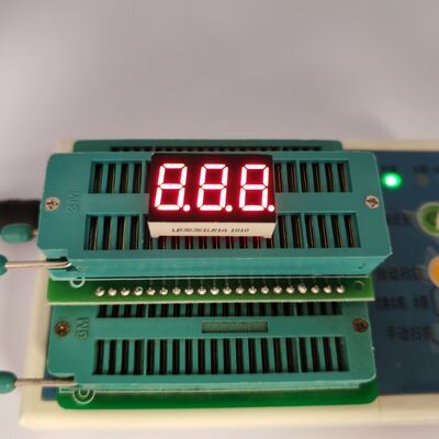 Bright Red 0.36-Inch 3 Digit LED Display for Temperature and Humidity Monitoring