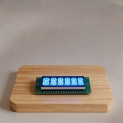 Un bon prix. Écran LED ultra lumineux à 14 segments avec anode commune pour une longue durée de vie opérationnelle dans les applications électroniques en ligne