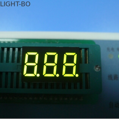 Un bon prix. 7 couleurs de trois chiffres d'affichage à LED de segment diverses multiplexant pour l'indicateur en ligne