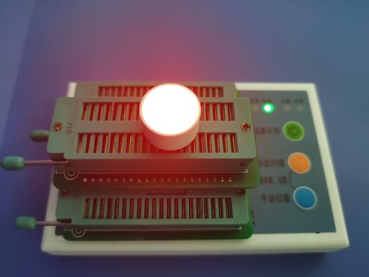 Un bon prix. Affichage LED tricolore rond à anode commune de 120mcd pour les applications industrielles en ligne