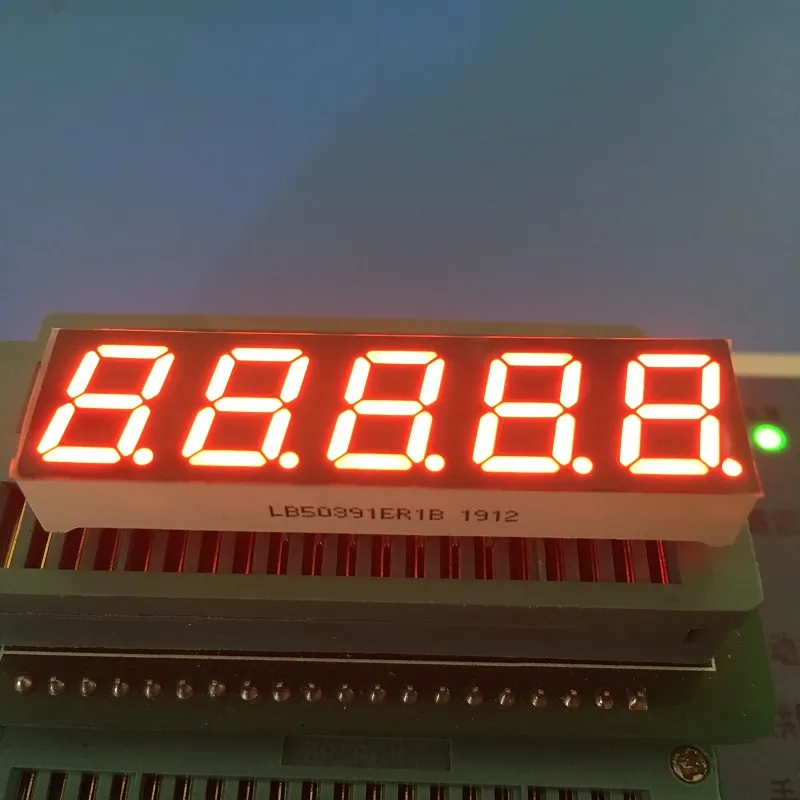 Affichage à LED 7 segments de 0,39 pouce 5 chiffres cathode commune rouge super brillant pour convertisseur de fréquence numérique 3